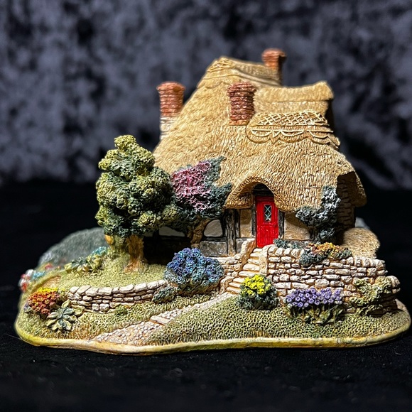 Rare Lilliput Lane | The Nineteenth Hole | British Collection - Picture 8 of 16